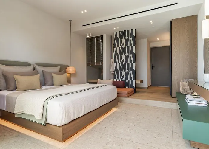 Pefkos Beach hotel&suites